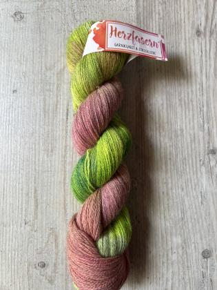 No 33 Moosbeere